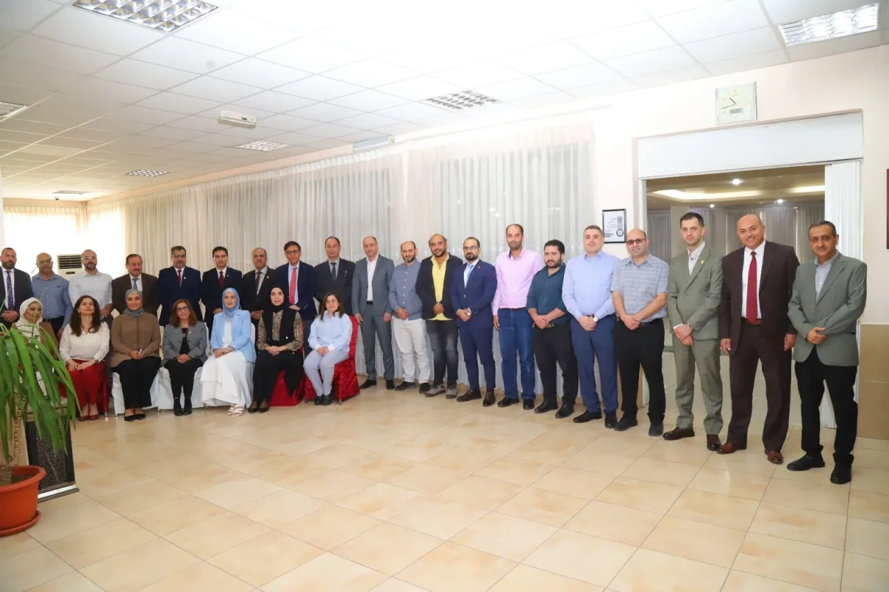 بالصور...جامعة البترا تنظم برنامج تعارف وتدريب لأعضاء هيئة التدريس الجدد