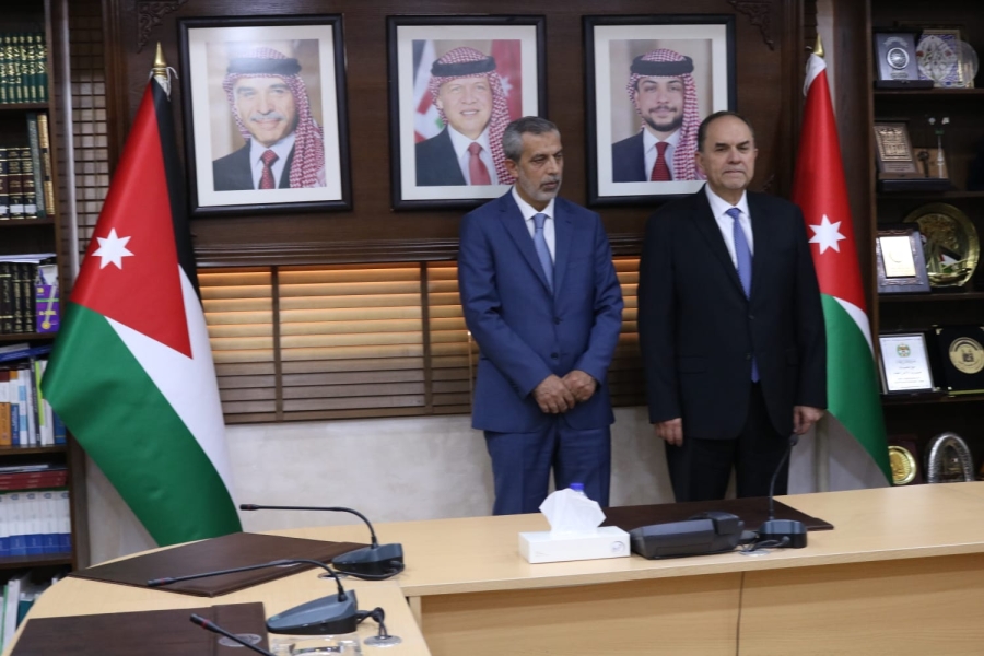 45 محاميا يؤدون اليمين القانونية أمام وزير العدل