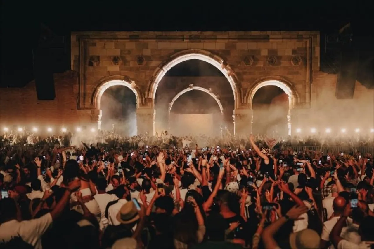 أول حفل لـ DG عالميين في الأردن بقصر المشتى التاريخي