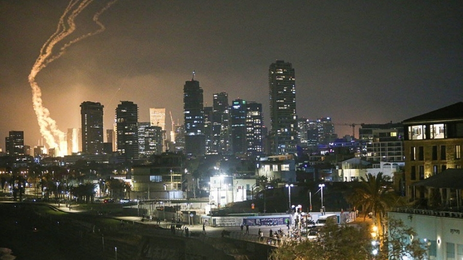 جيش الاحتلال الإسرائيلي يعلن اعتراض صاروخ أطلق من اليمن