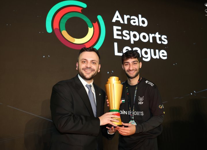 دبابنة يتوج بطلاً للدوري العربي للرياضات الإلكترونية