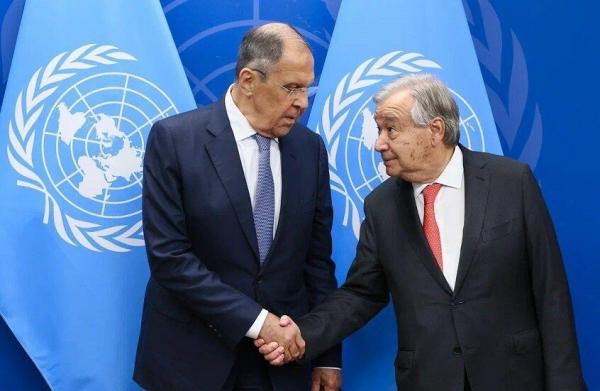 لافروف يسأل عن العلم الروسي في الامم المتحدة