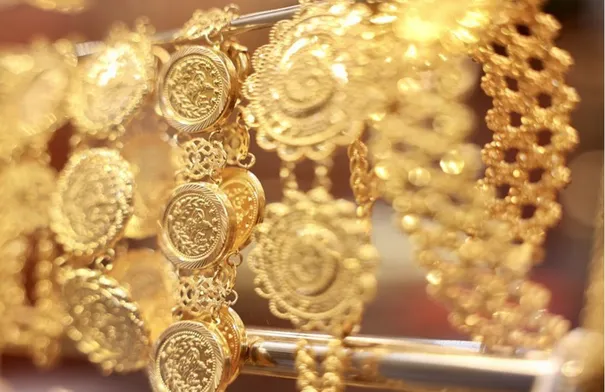 أسعار الذهب تواصل الاستقرار محليًا وعيار 21 يسجل 76.3 دينار للبيع الأحد