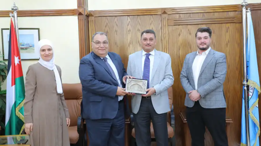 جامعة الزرقاء توقع اتفاقية تعاون مع شركة بيلا للصناعات الدوائية