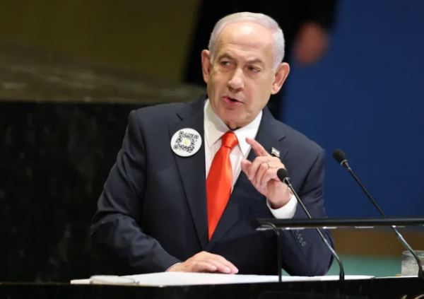 مصدر مقرب من نتنياهو: إسقاط فكرة الدولتين شرط لقبول أي اتفاق