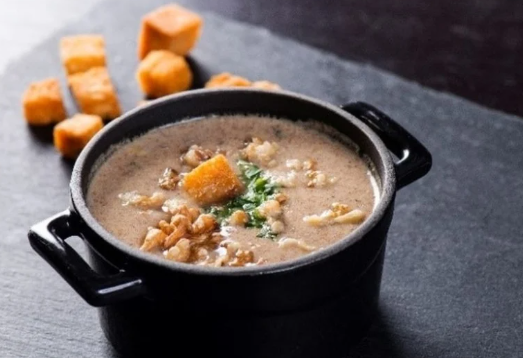 شوربة الزبادى التركية