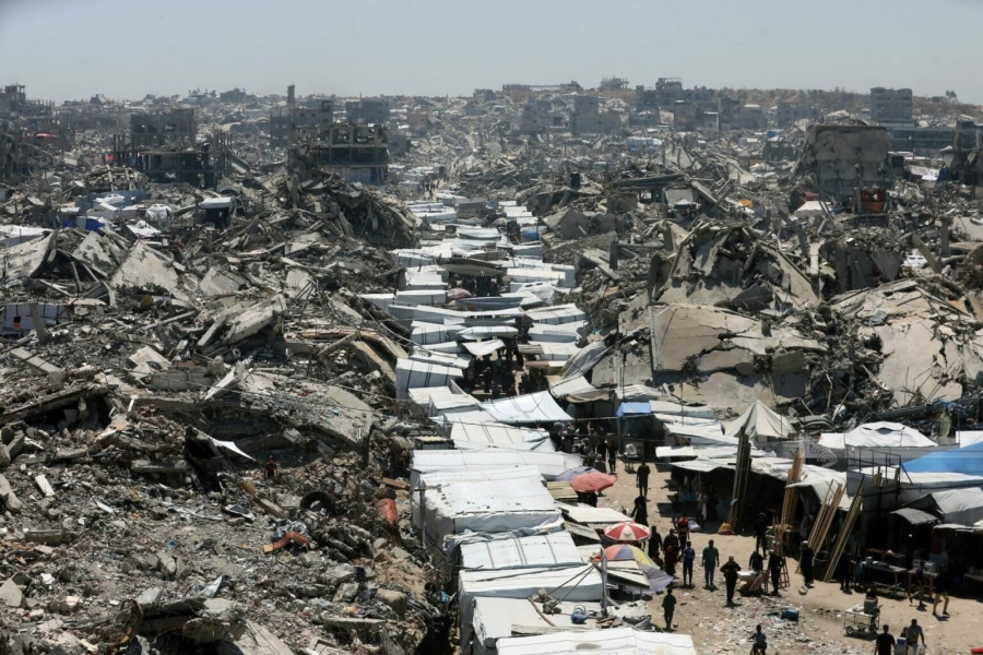 العدوان على غزة يدخل يومه 724 وسط تفاؤل أمريكي لإنهاء الحرب