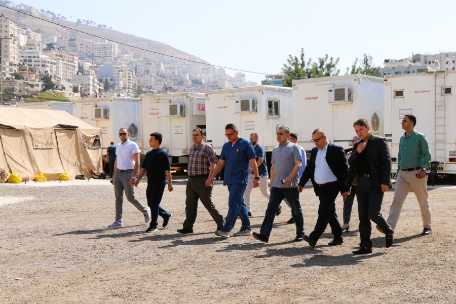 مدير عام المستشفيات الفلسطيني يزور المستشفى الميداني الأردني نابلس8