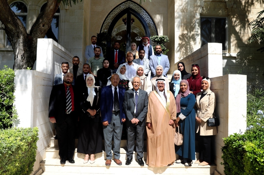 العيسوي التحديث الشامل خيار وطني لا رجعة عنه بقيادة الملك