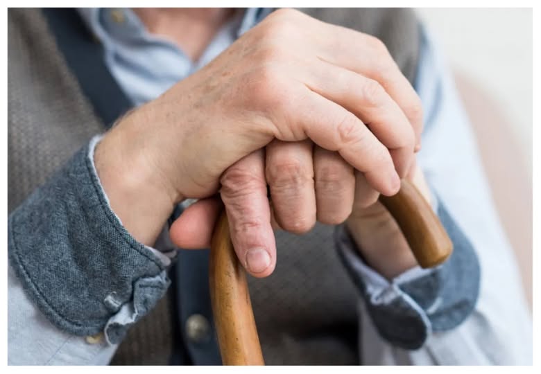 متقاعدو الضمان المبكر: قرارات الإحالة قسرًا تهدد معيشتنا وتنتقص من حقوقنا