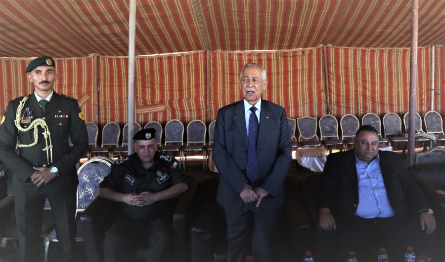 مندوبا عن الملك وولي العهد.. العيسوي يعزي عشائر العظامات وآل عباد