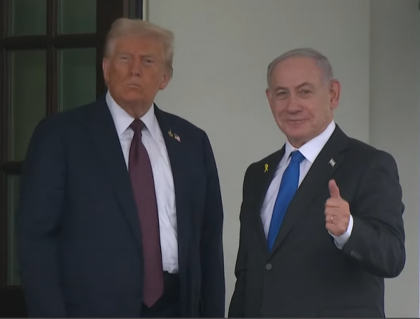 عاجل .ترمب يطرح خطة لوقف الحرب في غزة تشمل تبادل محتجزين وانسحابًا مرحليًا للقوات الإسرائيلية