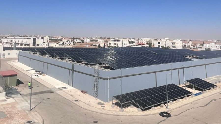 تشغيل مشروع طاقة شمسية كهروضوئية بقدرة 2 ميغاواط لمشروع مياه الديسي