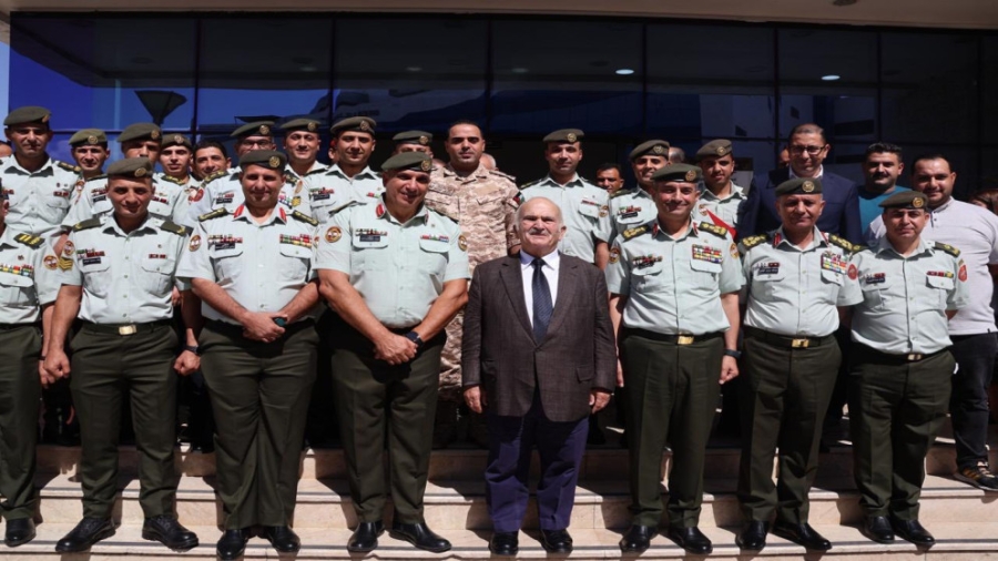 الأمير الحسن بن طلال يزور مركز الأورام العسكري