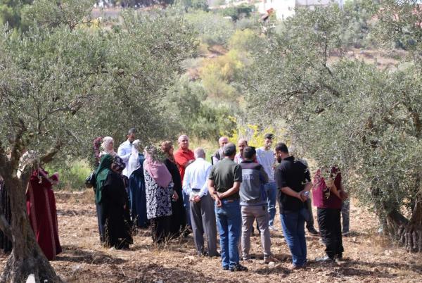 اكساب للتنمية ينظم يوماً حقلياً في المزار الشمالي لقطاع الزيتون