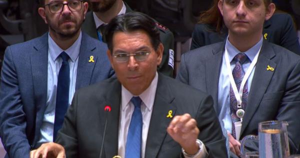 سفير إسرائيل بالامم المتحدة: إذا رفضت حماس الخطة سننجز المهمة