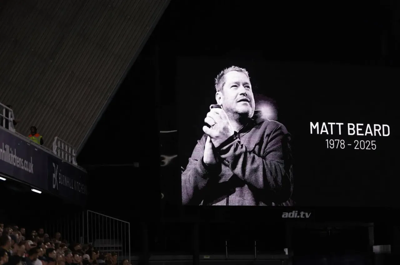 العثور على مدرب ليفربول وتشلسي السابق مشنوقا في منزله