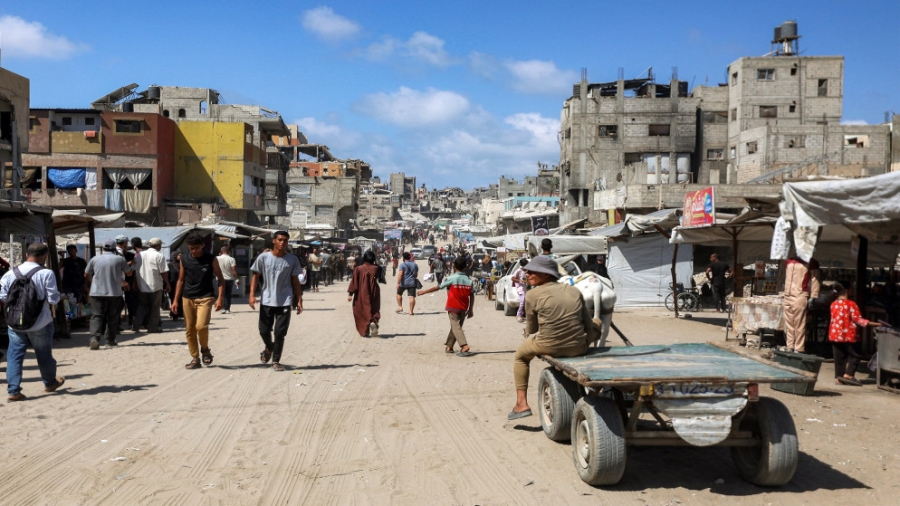 الجيش الإسرائيلي يغلق شارع الرشيد الرئيسي للمتجهين شمالا من جنوب غزة