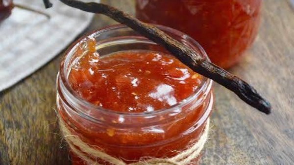 طريقة عمل مربى الطماطم.. طعم مميز ولون شهي