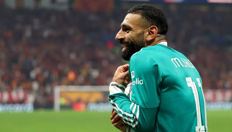 نجم ليفربول في تصريحات مثيرة: يجب تجاوز المنتهي صلاح