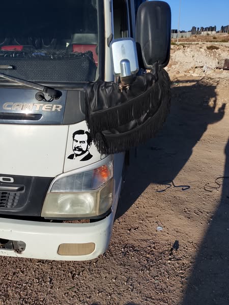 مخالفة مرورية لمواطن بسبب صورة صدام حسين تثير الجدل في الأردن