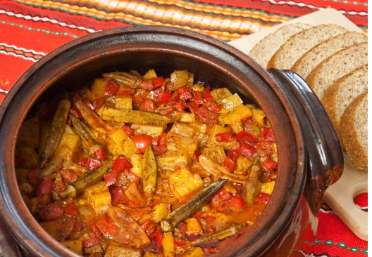 طريقة عمل طاجن البامية باللحمة