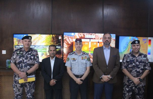 اجتماع تنسيقي بين الأرصاد الجوية والدفاع المدني استعدادًا لموسم الشتاء