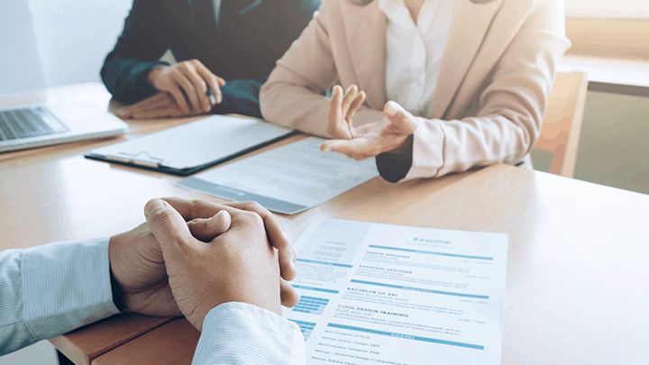 بالأسماء... مدعوون لاستكمال إجراءات التعيين في الحكومة