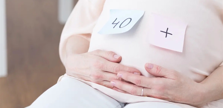 بعد الأربعين.. ما الفيتامينات الأهم لصحة المرأة؟