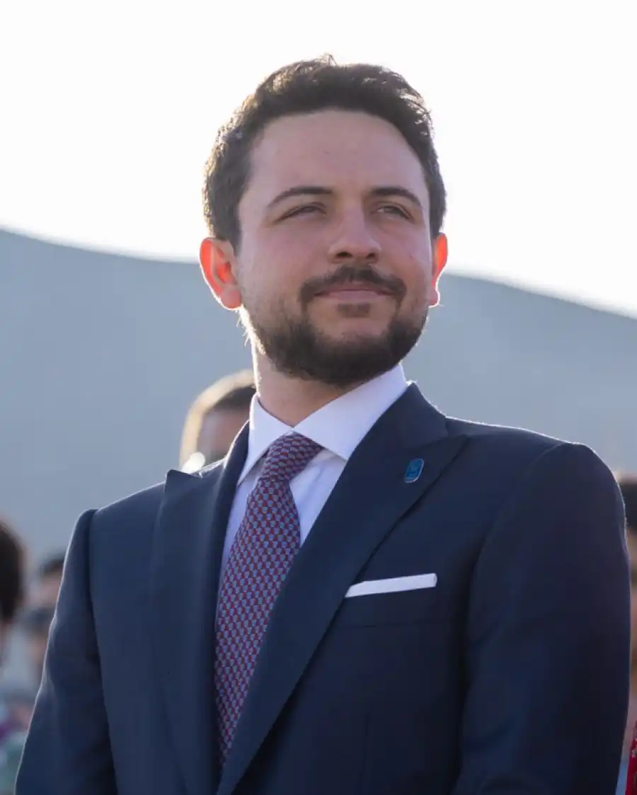 ولي العهد يبدأ جولة أوروبية بزيارتين إلى فرنسا وبريطانيا الأربعاء المقبل