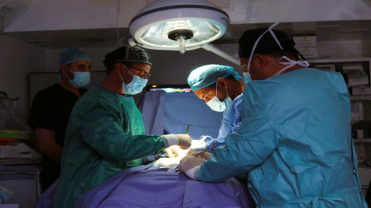 الأردن: جهود طبية مكثفة في غزة والضفة مع اقتراب عدد العمليات من 27 ألفاً