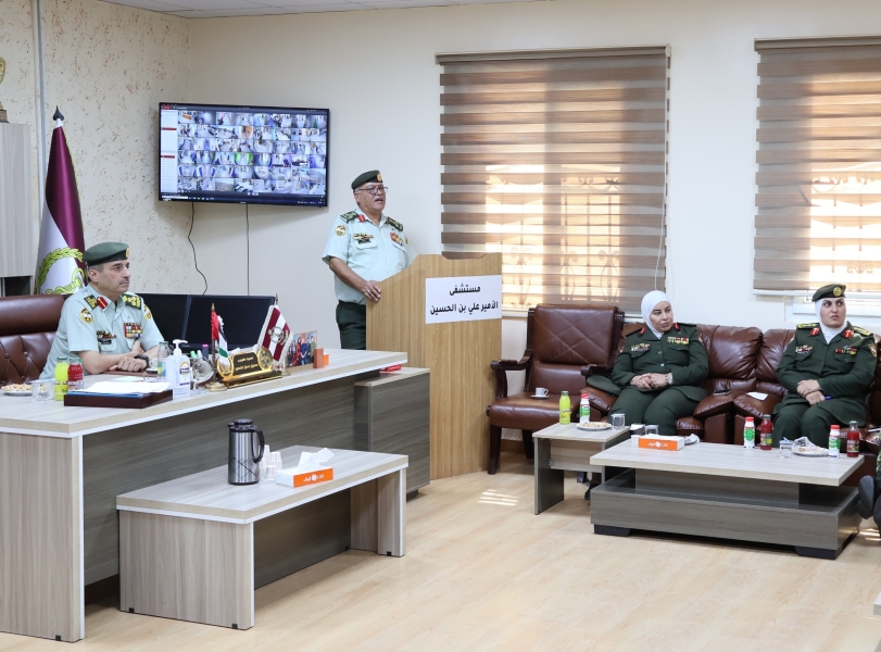 افتتاح وحدة تصوير الثدي الشعاعي ومستودعات طبية حديثة في المستشفى العسكري