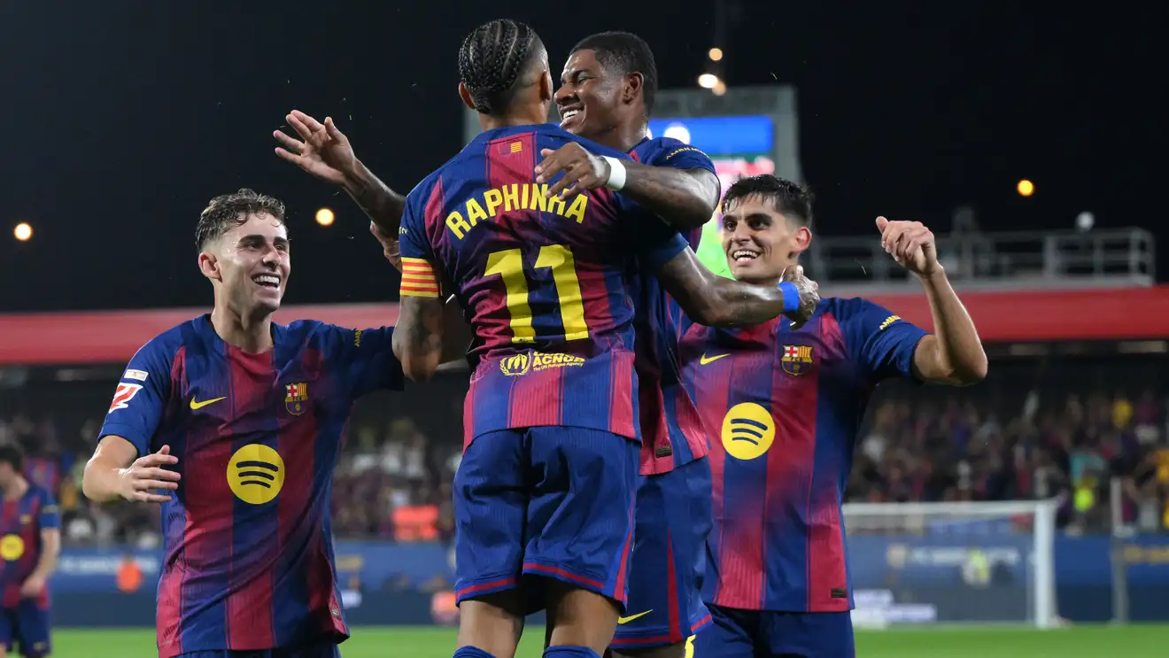 تشيلسي وآرسنال يتنافسان على ضم نجم وسط برشلونة مارك كاسادو مع اقتراب الميركاتو الشتوي