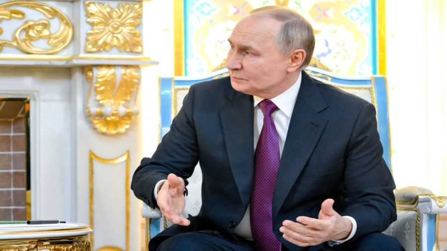 بوتين: روسيا مستعدة لدعم أي جهود سلمية تهدف لوقف سفك الدماء في غزة