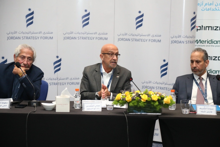 أبو السعود: مشاريع مائية بقيمة 2.4 مليار دينار لتحسين الخدمات وتنفيذ الناقل الوطني