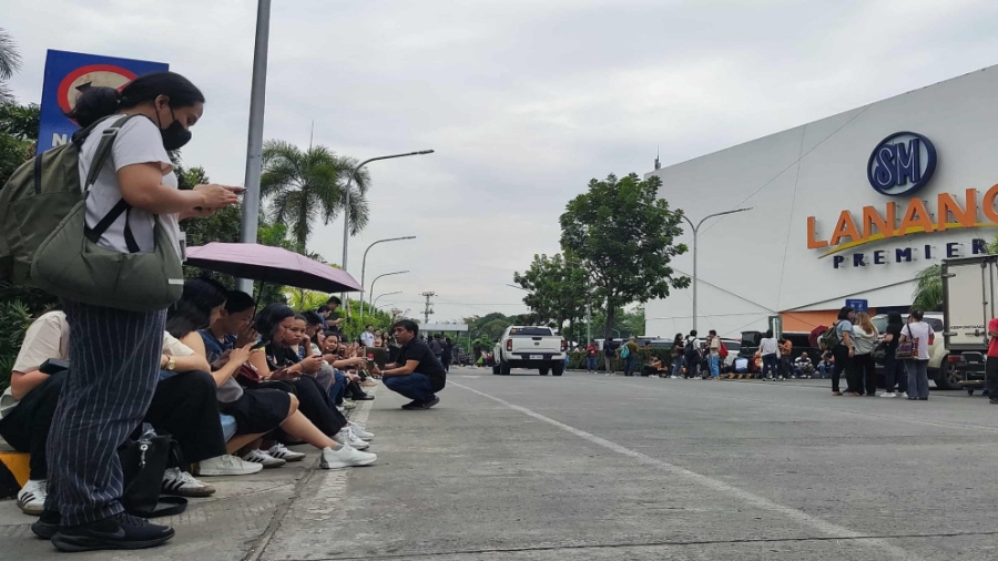 تحذير من تسونامي بعد زلزال بقوة 7.6 درجة قبالة سواحل جنوب الفلبين