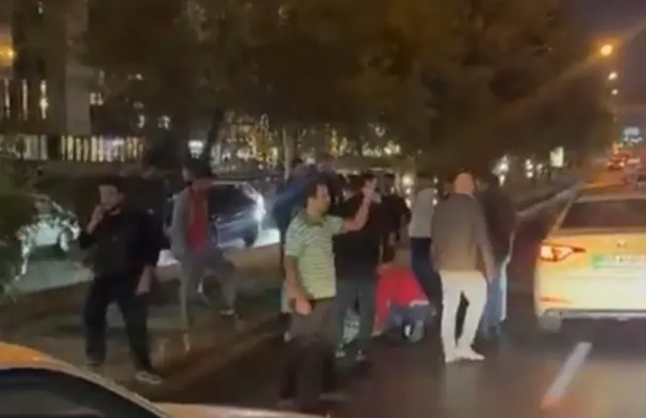 بالفيديو...إصابة شخص بجروح بليغة في حادث دهس بدابوق