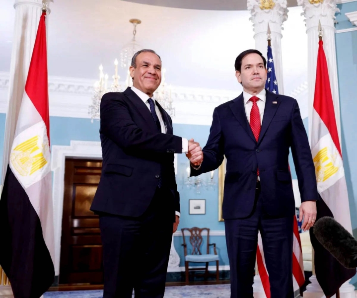 وزير الخارجية المصري ونظيره الأميركي يبحثان ترتيبات قمة شرم الشيخ بشأن غزة