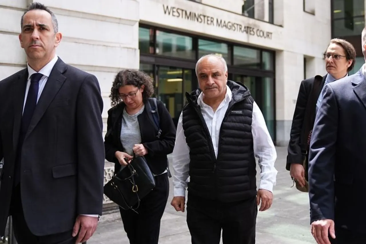 محكمة بريطانية تبرئ شخصا أدين بحرق المصحف في لندن