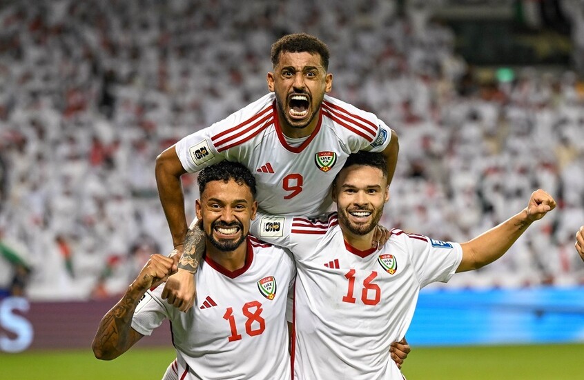 الإمارات تقترب من التأهل لكأس العالم 2026 بعد فوز ثمين على عُمان