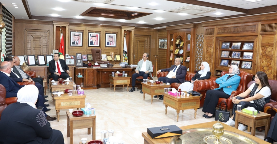 تعزيز التعاون بين البلقاء التطبيقية وبلدية السلط الكبرى وشباب كلنا الأردن
