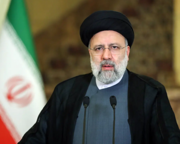 مستشار إيراني: لا دليل على تدخل خارجي بمقتل الرئيس السابق