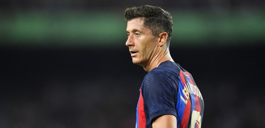 برشلونة يحسم مستقبل ليفاندوفسكي