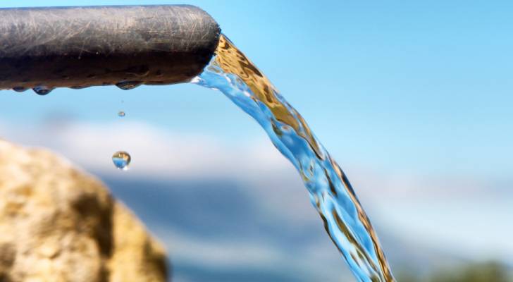 الحكومة تقر تمويلاً ألمانيًا بـ30 مليون يورو لدعم مشروع الناقل الوطني وذوي الإعاقة