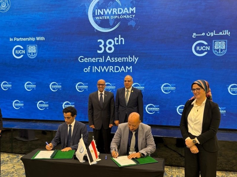 وزير المياه يبحث مع المفوضة الأوروبية لشؤون البيئة التعاون المشترك