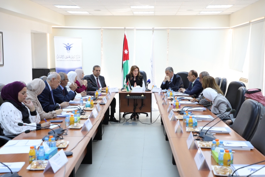 لجنة الحريات بمجلس الأعيان تبحث التقرير السنوي لحقوق الإنسان وتؤكد أهمية التحول نحو تنفيذ توصياته