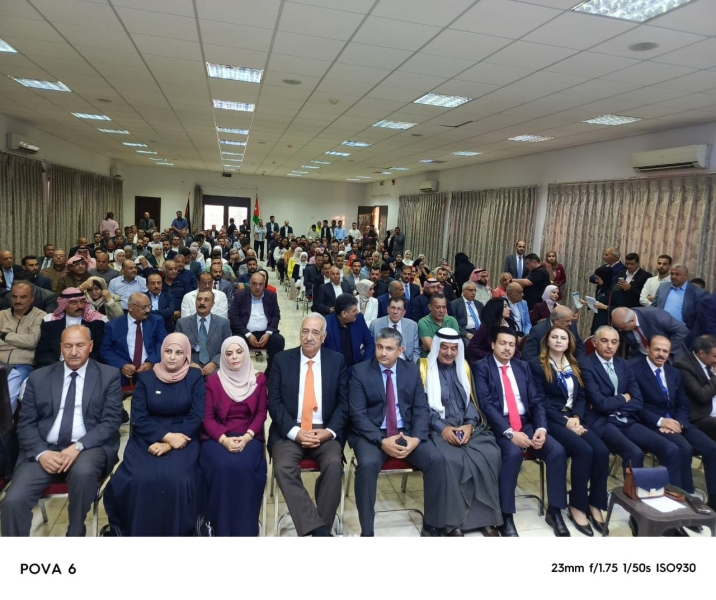 الميثاق الوطني ينظم لقاءً حواريًا بعنوان التحديات والحلول في المفرق.