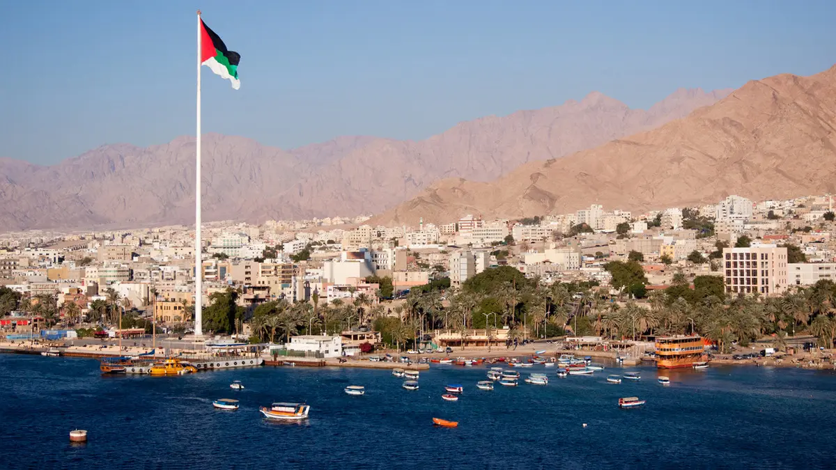 العقبة تعلن إعادة دراسة مشروع توزيع الأراضي على المواطنين مع استرداد رسوم المسجلين