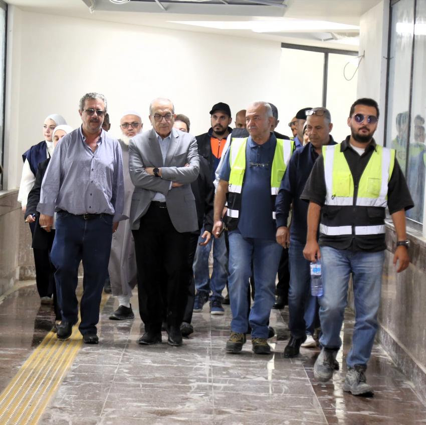 بالصور..وزير الأشغال يتفقد مشاريع تنفذها الوزارة في عمان