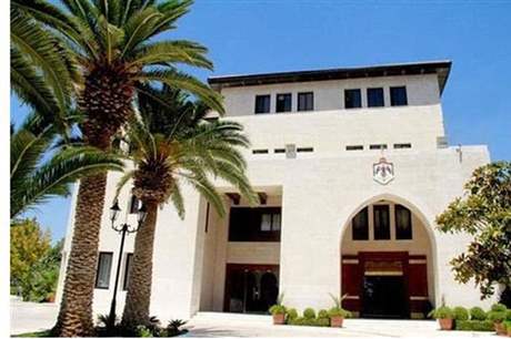 بالأسماء...إحالة عدد من موظفي الوزارات والدوائر الحكومية إلى التقاعد